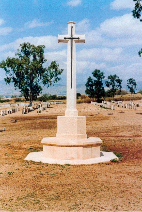 Wayne's Keep CWGC Cross